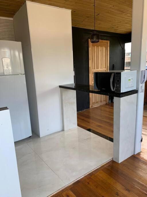 Suite Com Hidro No Centro Balneário Camboriú エクステリア 写真
